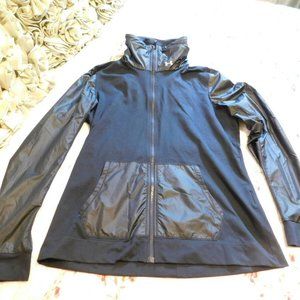 Under Armour Jacket Funnel Neck Zip Front sz L